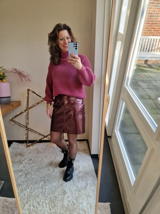 Sweater Karlijn x Rok Jolene Ydence