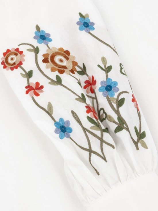 Blouse blossom white red blue detail 2