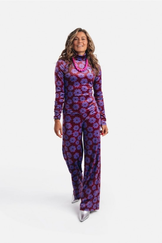 Ellastiek fluwelen broek nina model front