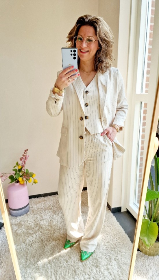 Gilet nadine pants maartje blazer elody