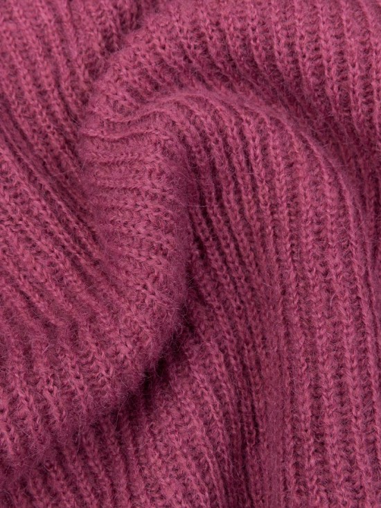 Knitted sweater karlijn dusty pink detail