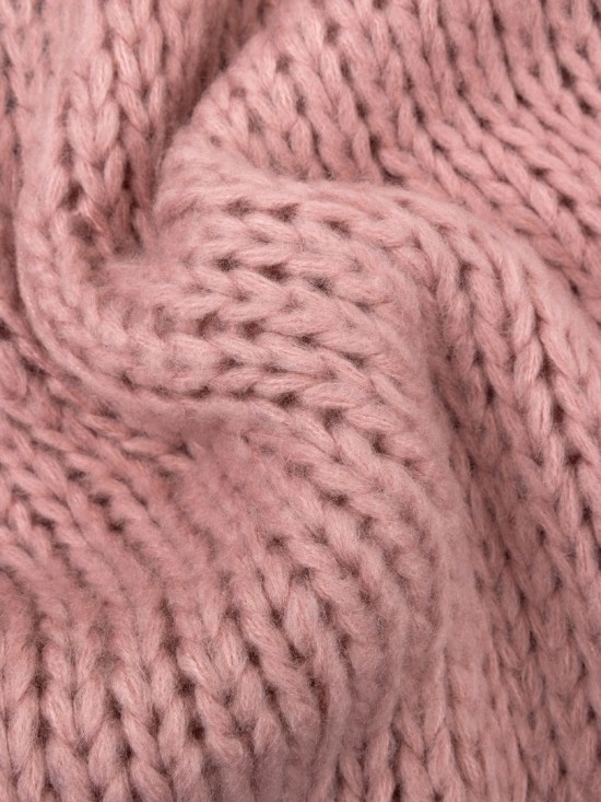 Knitted sweater soraya soft pink detail