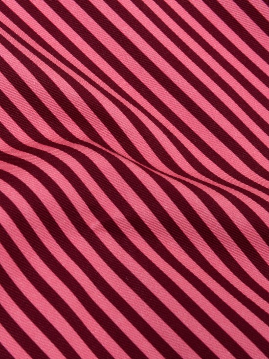 Pants djamilla coral pink burgundy detailwhite background